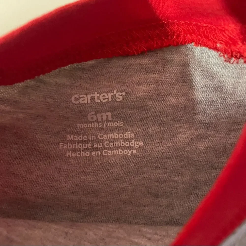 Carter’s Baby Boys’ 6 Months Long Sleeve Bodysuits EUC